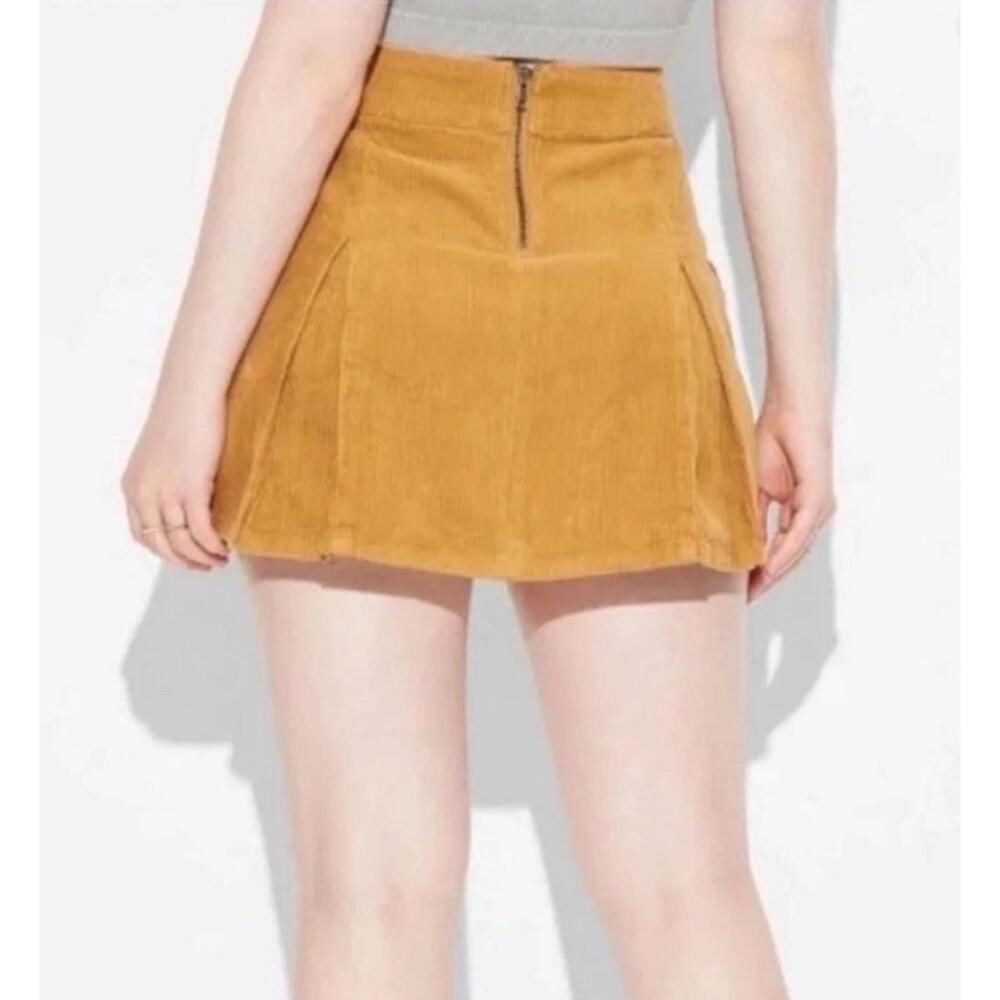 250 Wild Fable Women Corduroy Cargo Pleated Mini Skirt Size (XS, Brown, NWT) - Picture 3 of 3